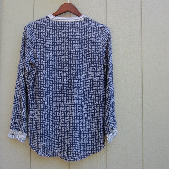 Joie Blouse Women's XS 100% Silk V-Neck Navy Star Carven Tunic Pullover - Picture 5 of 14